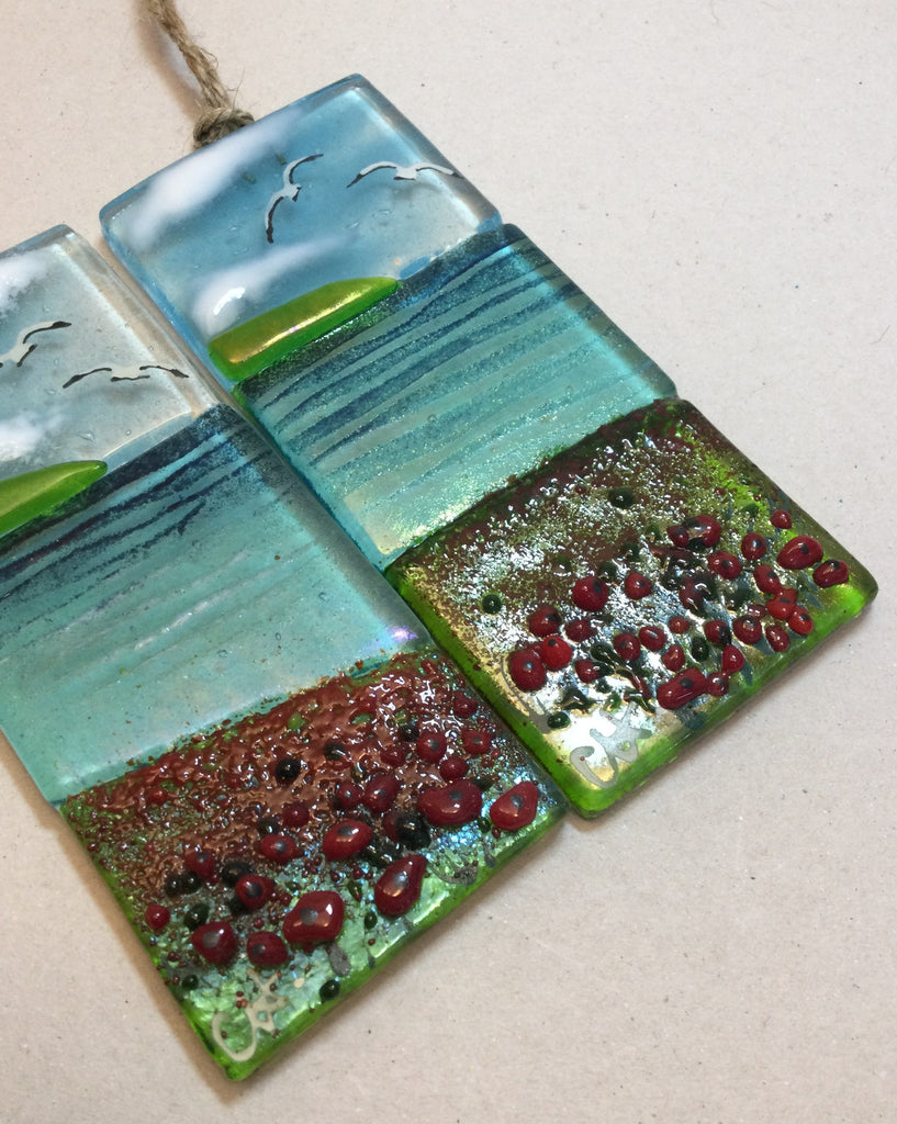 Small Hanger - Sea scene with poppies