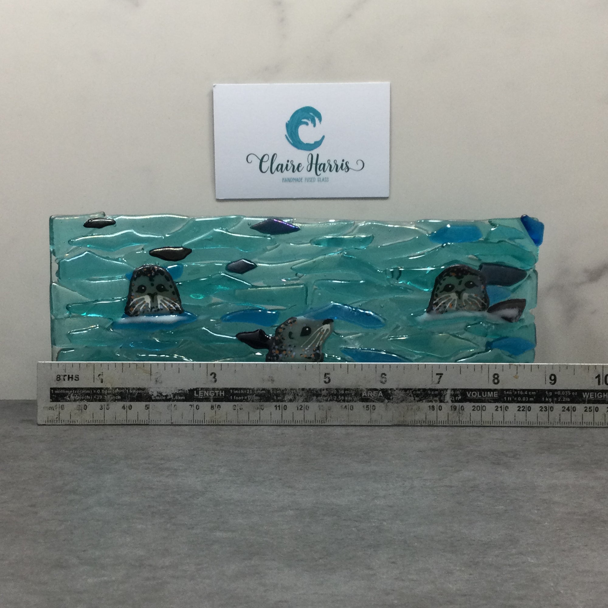 9cm Trio of Seals Freestanding Wave