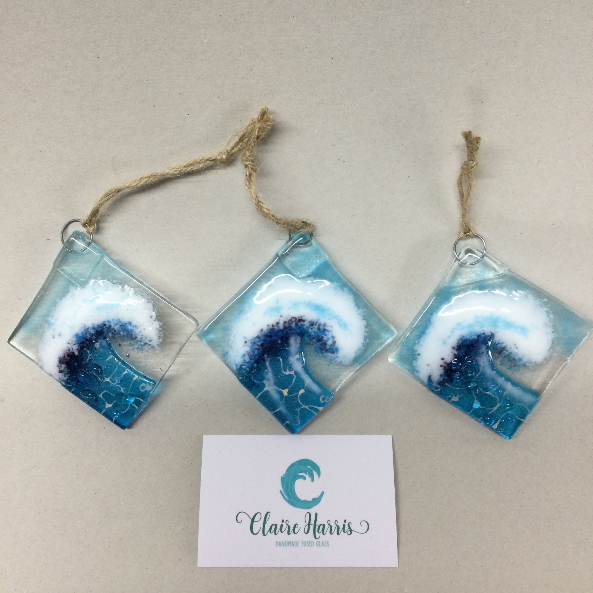 Limited Edition Diamond Crashing Wave Hanger, Turquoise