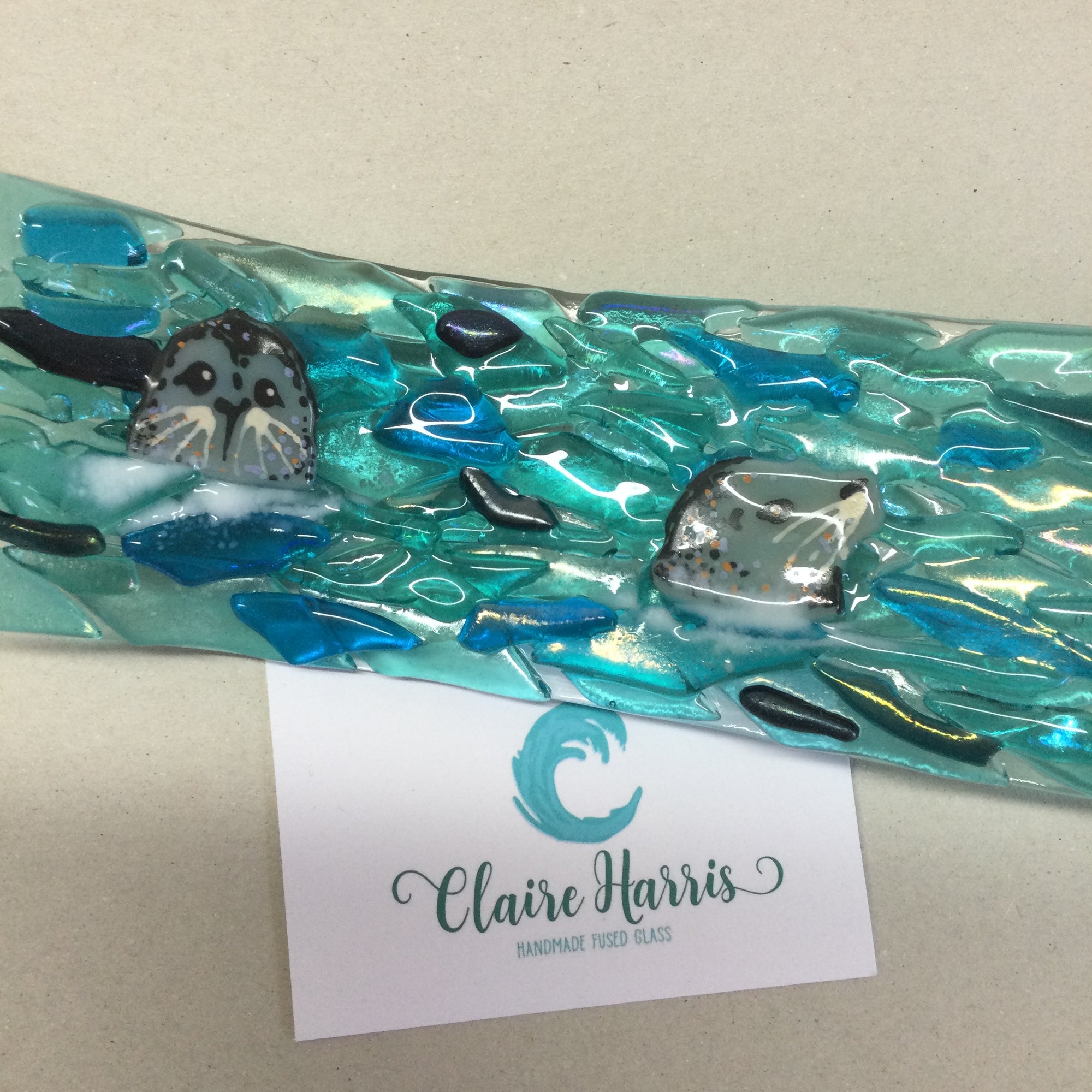6cm Trio of Seals Freestanding Wave