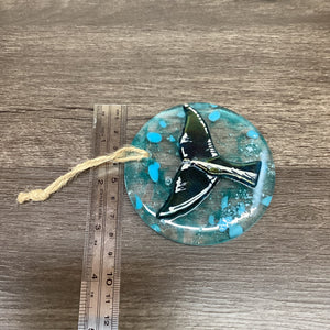 Hanging Disc - Whale Tail