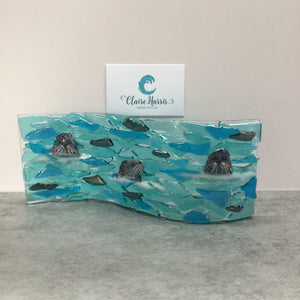 9cm Trio of Seals Freestanding Wave