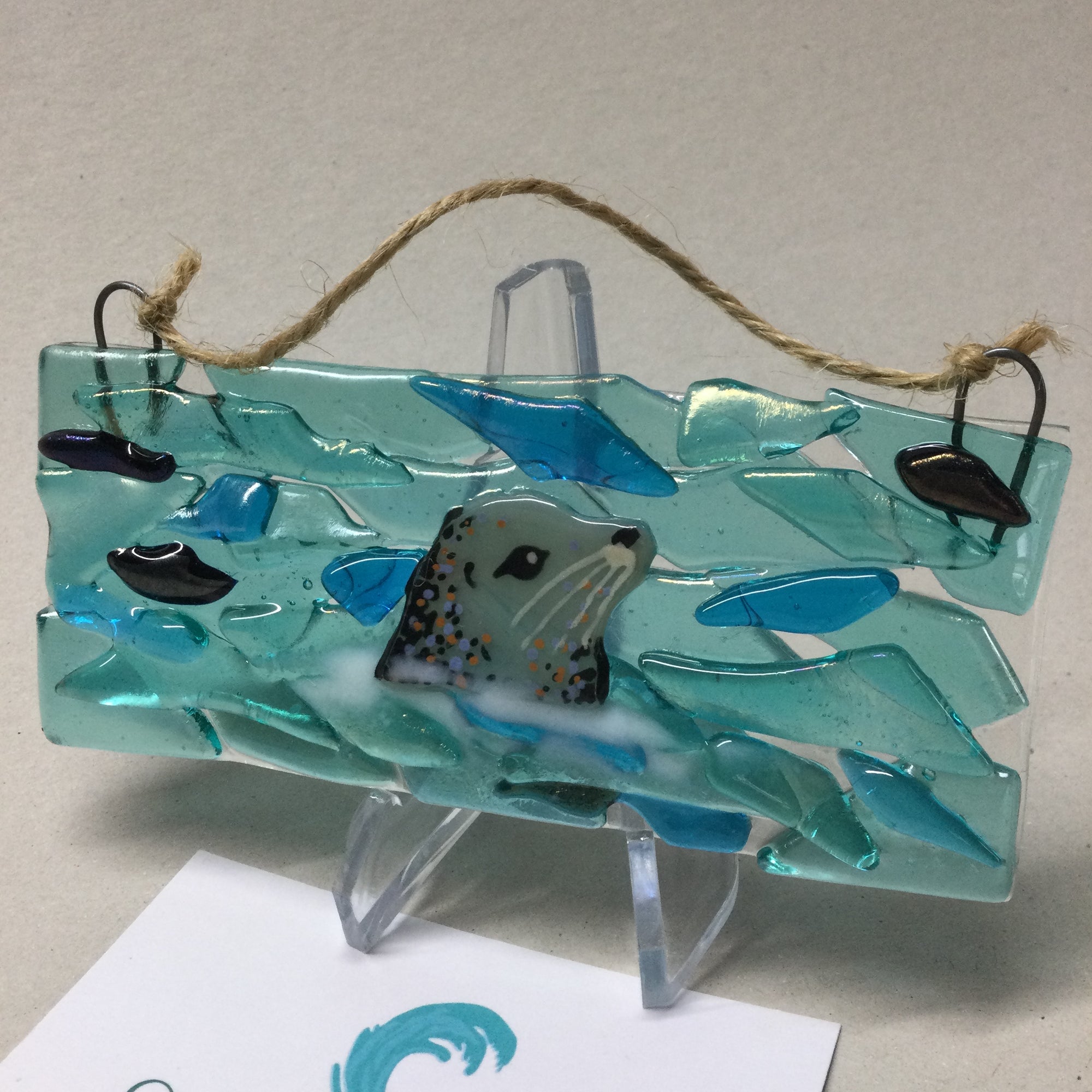 Seal Small Hanger