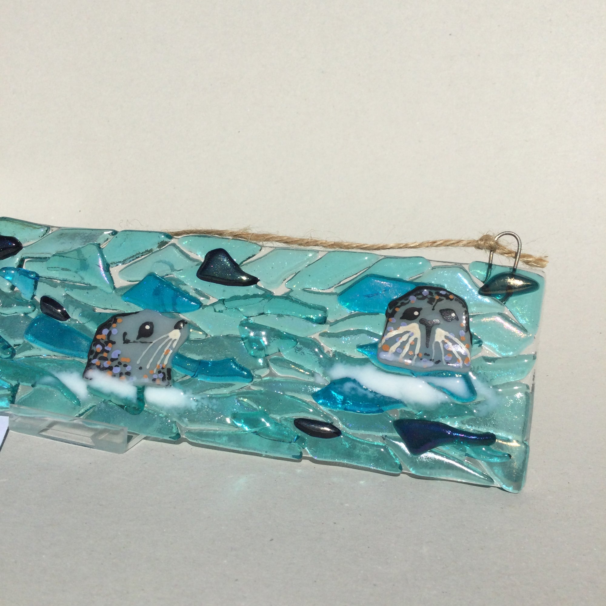 Horizontal Large Hanger - Trio Of Seals