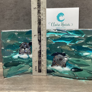 9cm Trio of Seals Freestanding Wave