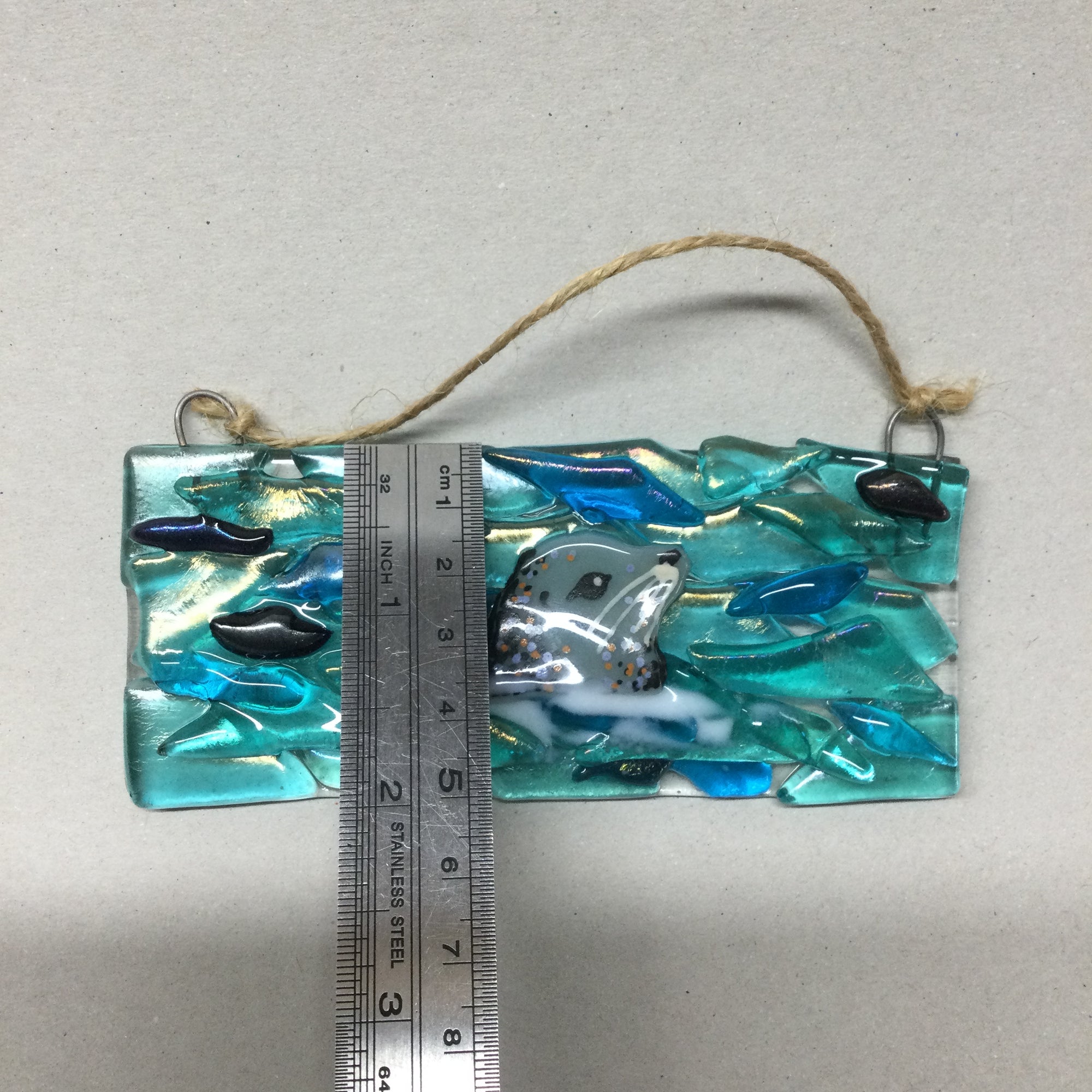 Seal Small Hanger
