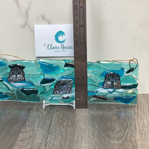 Horizontal Large Hanger - Trio Of Seals