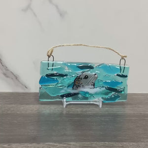 Seal Small Hanger - Side Facing