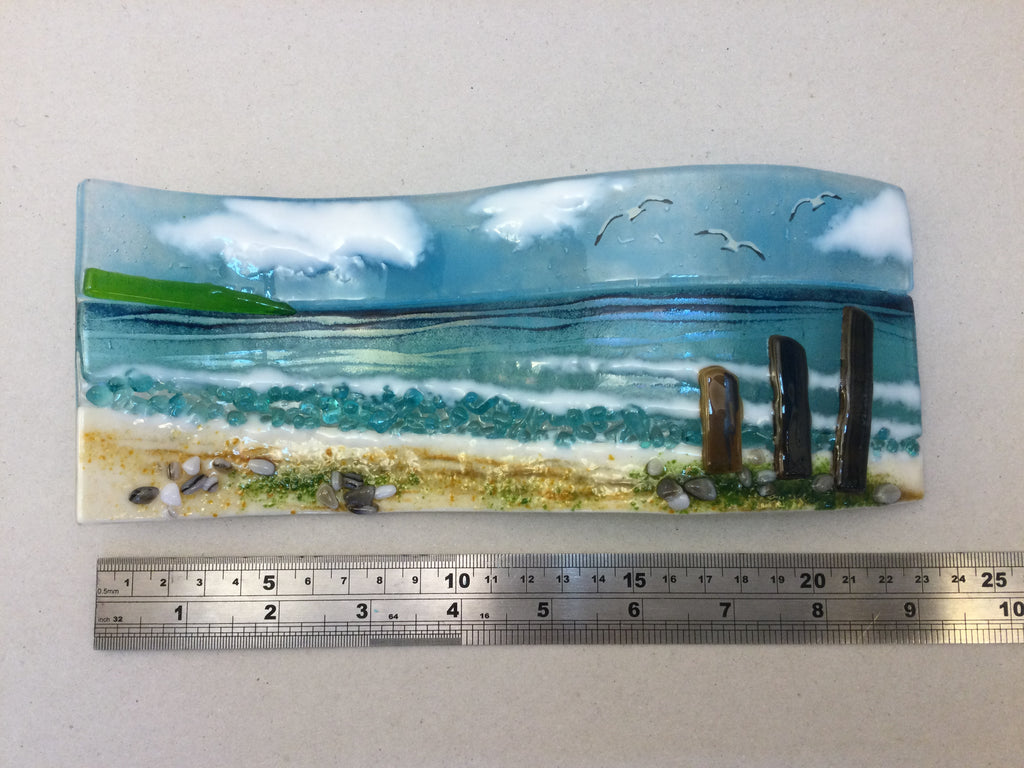 Large Freestanding Wave - Sea Scene with groyns