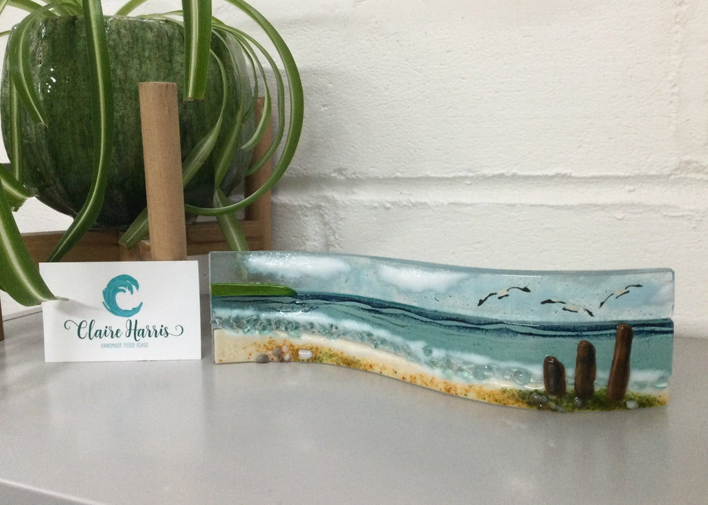 Small Freestanding Wave - Sea Scene with groyns.